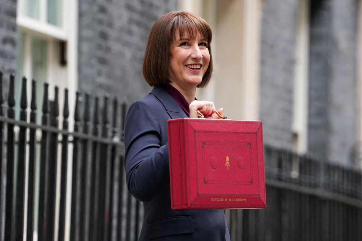 UK Chancellor Rachel Reeves Implements Largest Tax Increase Since 1993 in Debut Labour Budget